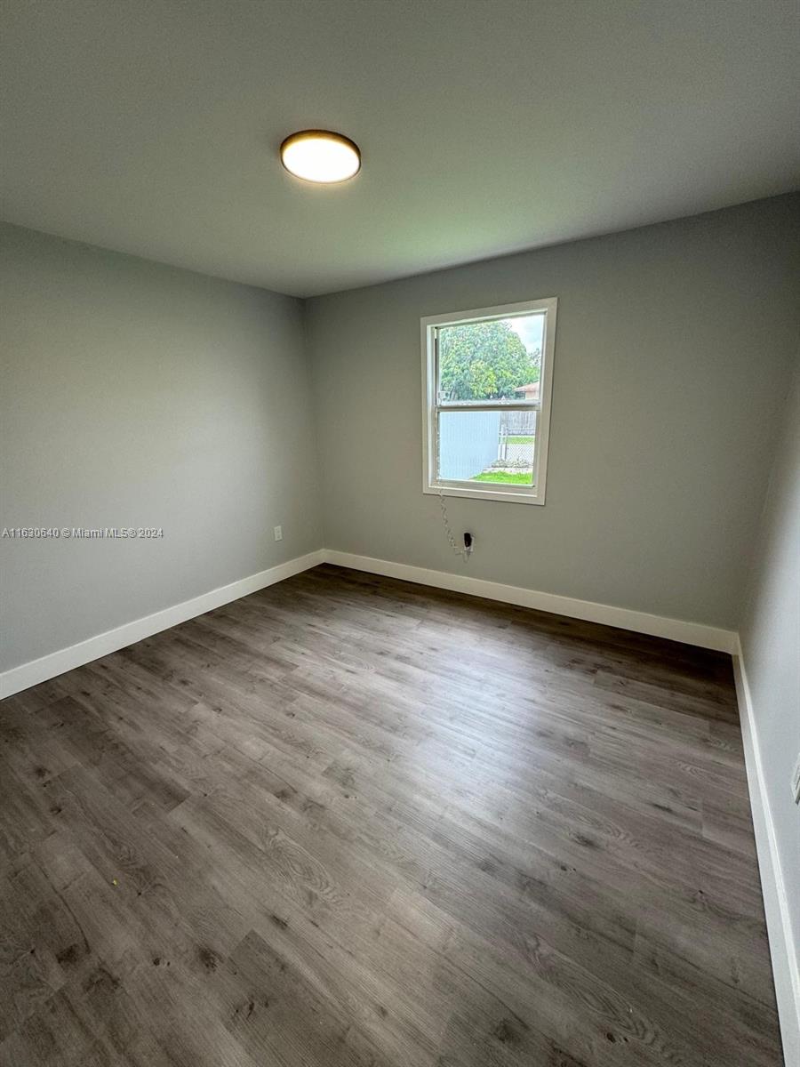 HIGH RIDGE PARK - Residential
