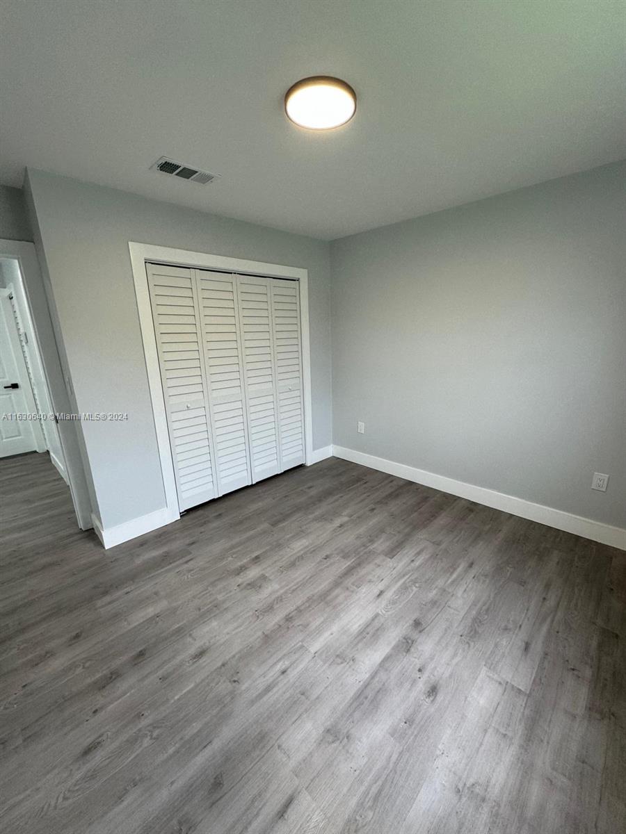 HIGH RIDGE PARK - Residential
