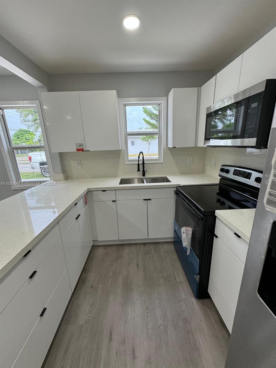 HIGH RIDGE PARK - Residential