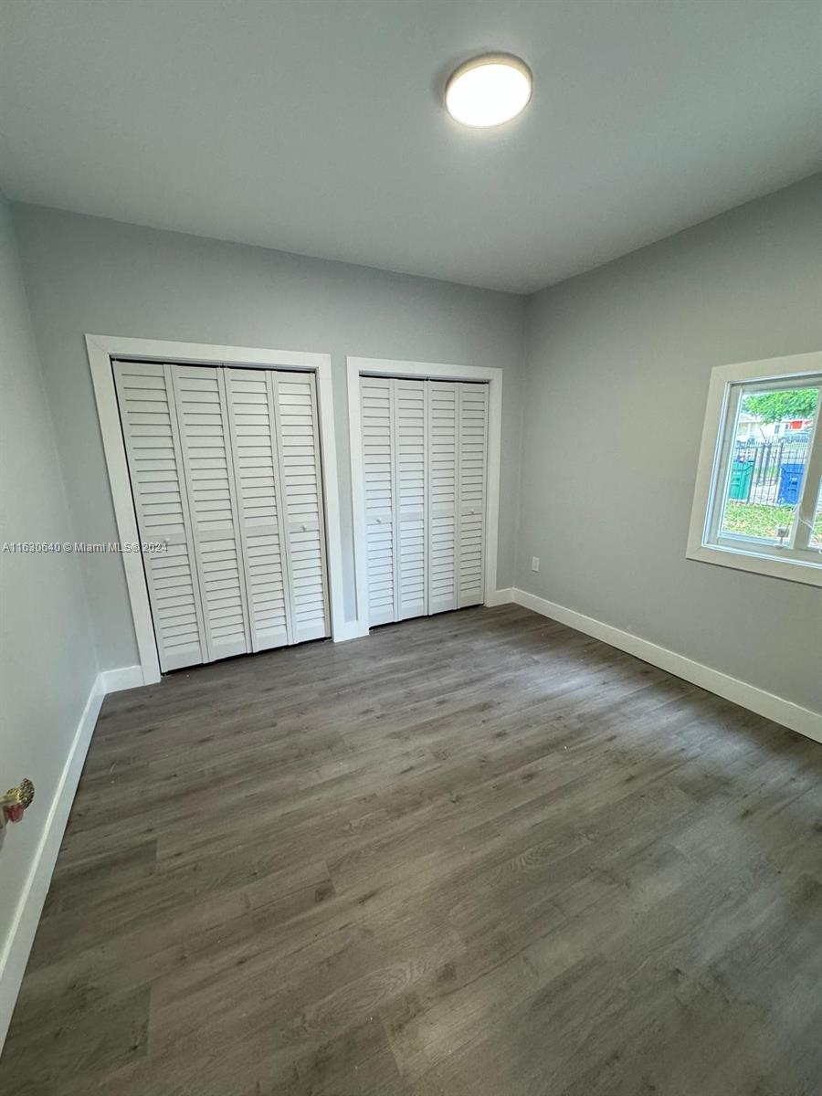 HIGH RIDGE PARK - Residential