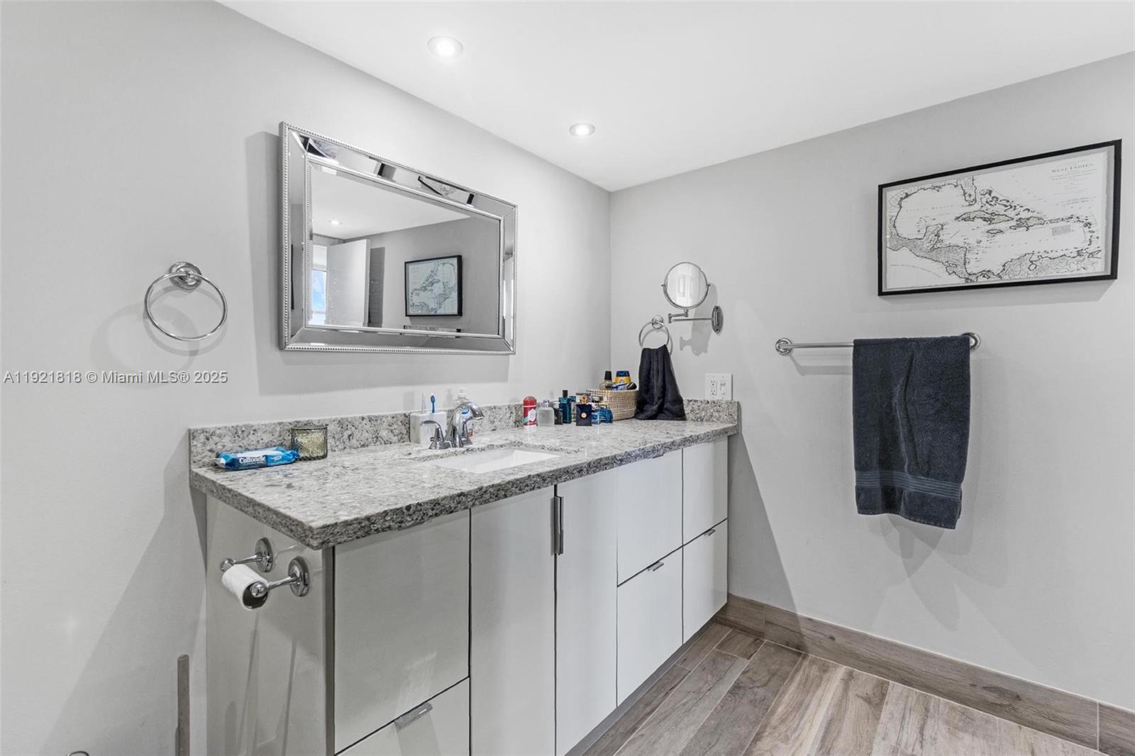 SAVOY EAST CONDO - Residential