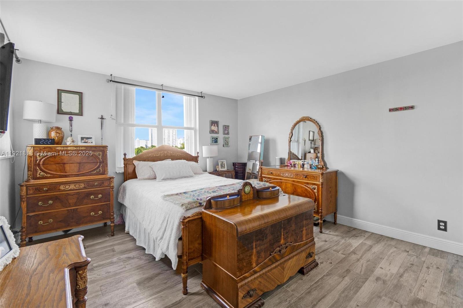 SAVOY EAST CONDO - Residential