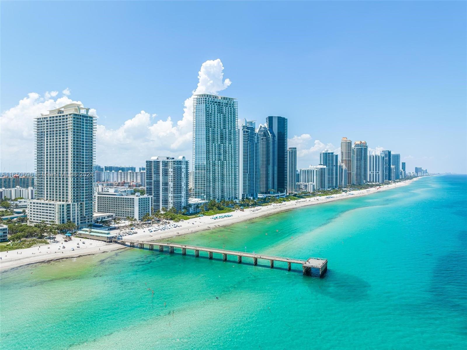 LA PERLA CONDO - Residential Lease