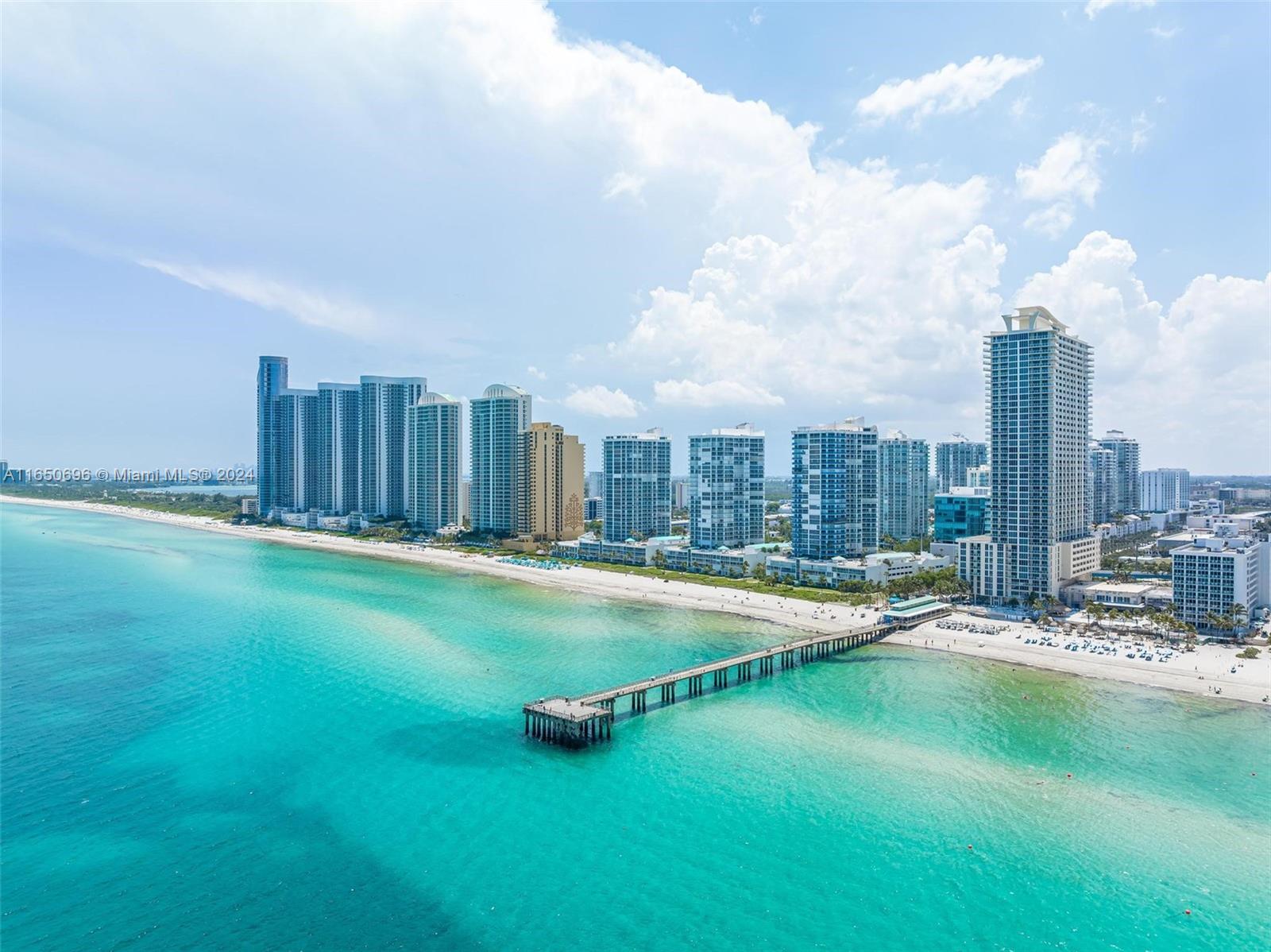 LA PERLA CONDO - Residential Lease