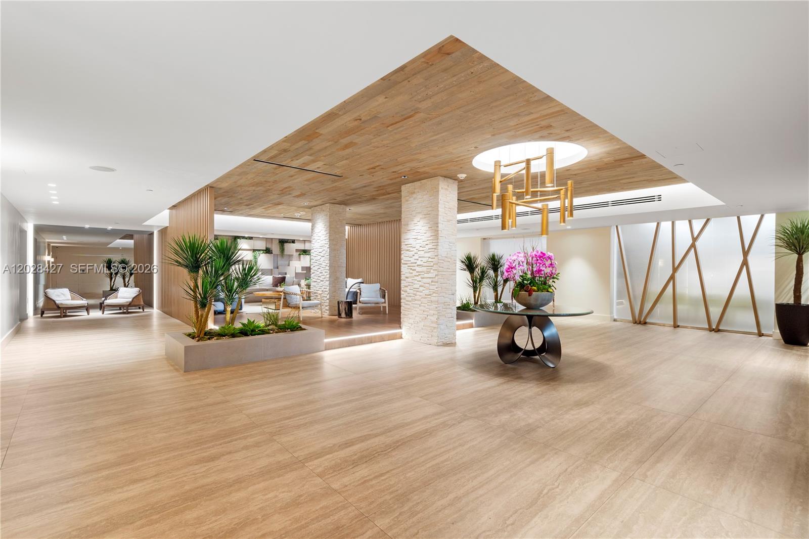 RONEY PALACE CONDO - Residential