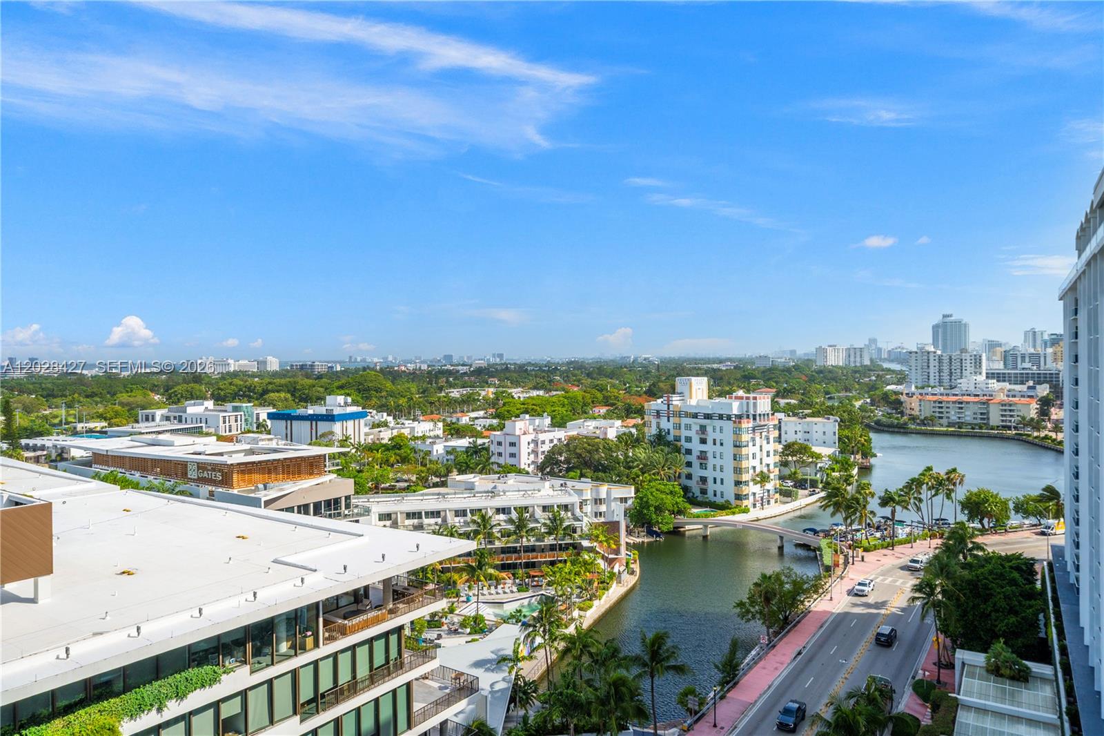 RONEY PALACE CONDO - Residential