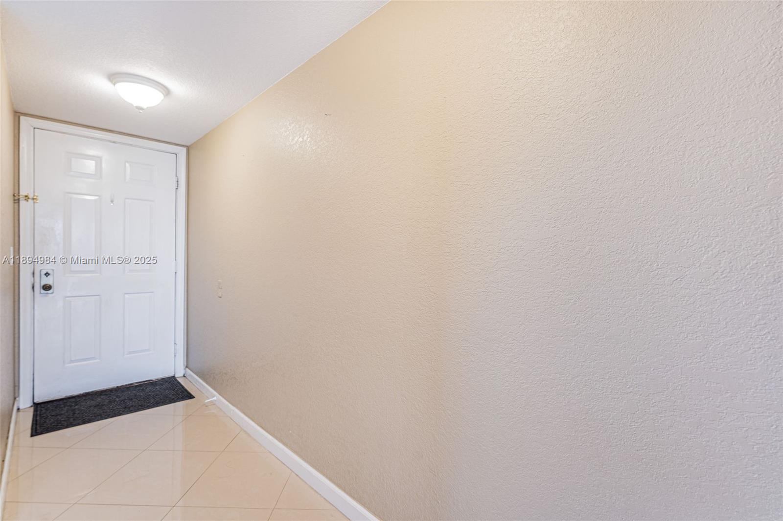 CONDO 25 OF WHITEHALL CON - Residential