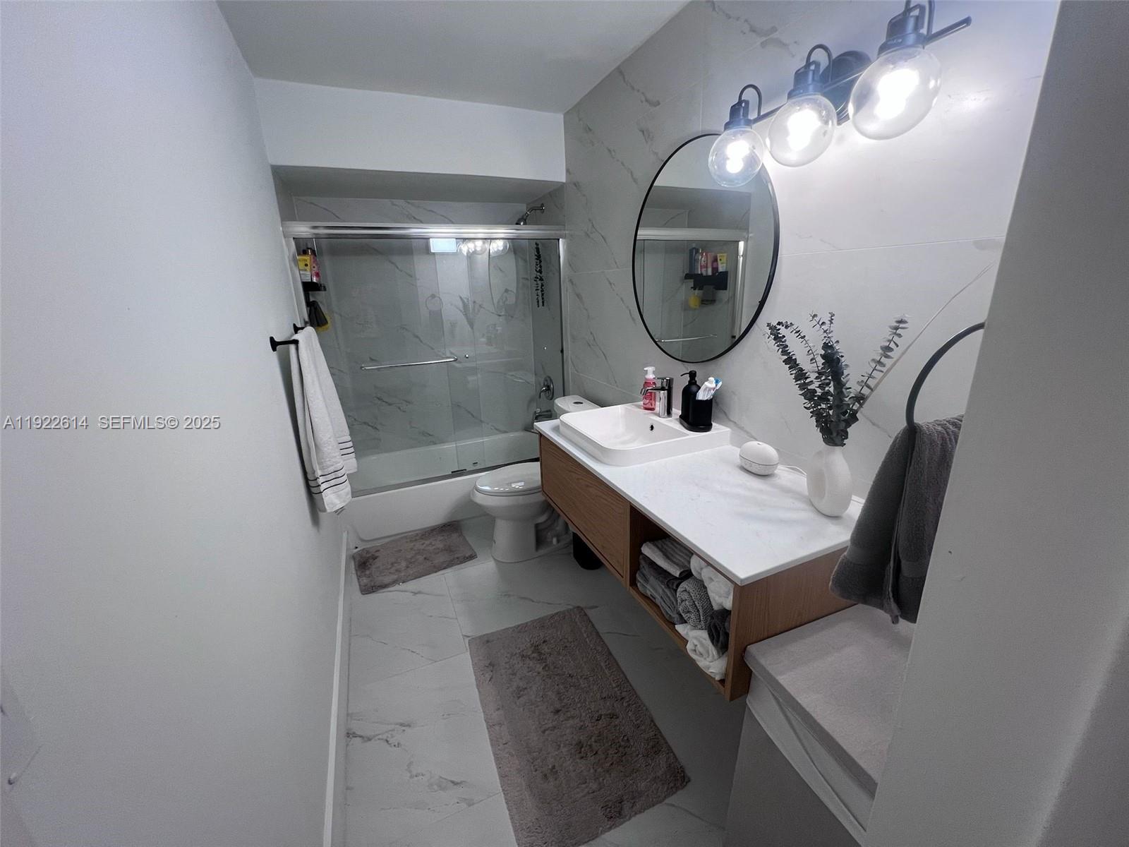 RIVER SHORES CONDO - Residential Lease