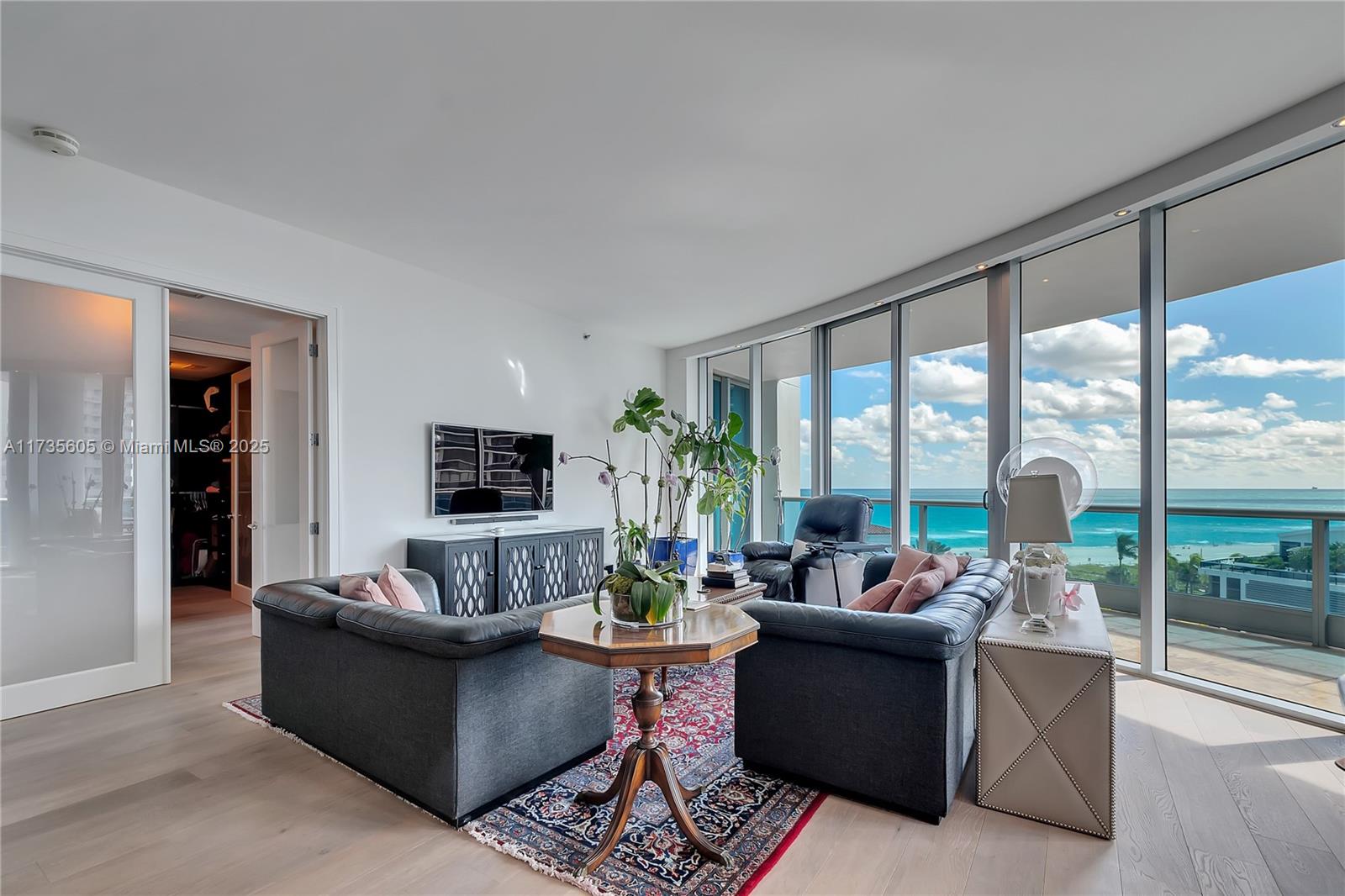 RESIDENCES - THE BATH CLUB - Residential