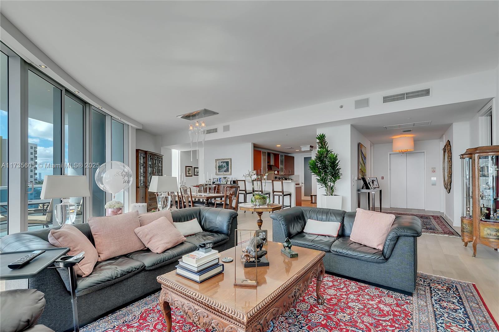RESIDENCES - THE BATH CLUB - Residential