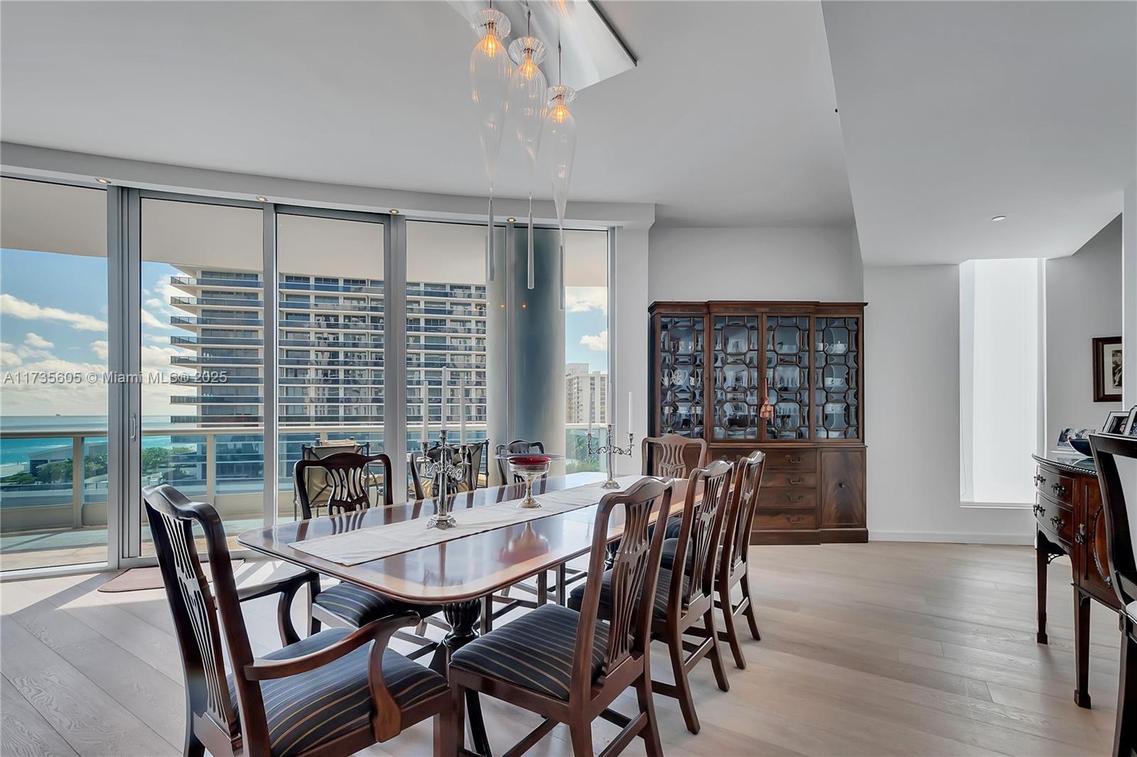 RESIDENCES - THE BATH CLUB - Residential