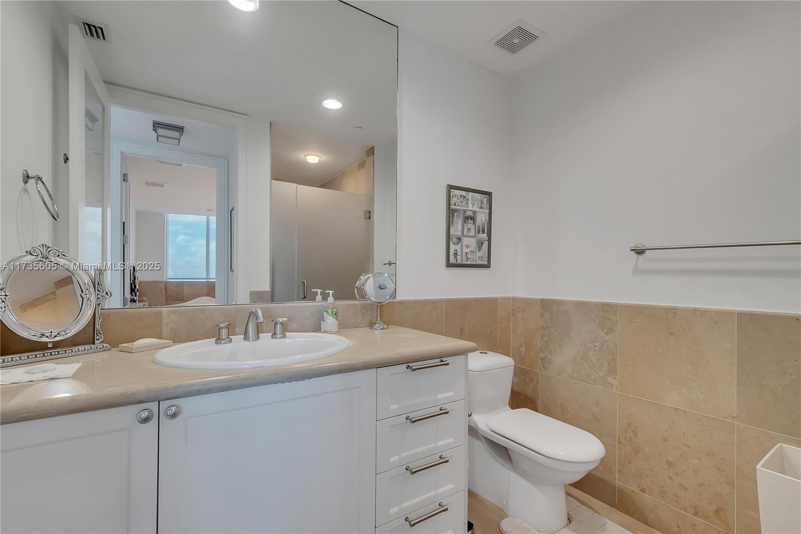 RESIDENCES - THE BATH CLUB - Residential