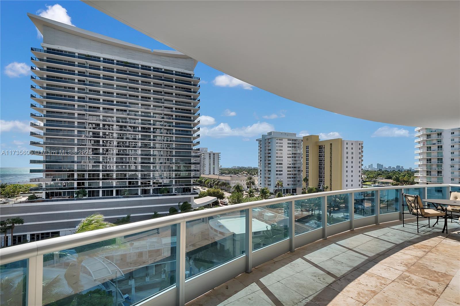 RESIDENCES - THE BATH CLUB - Residential