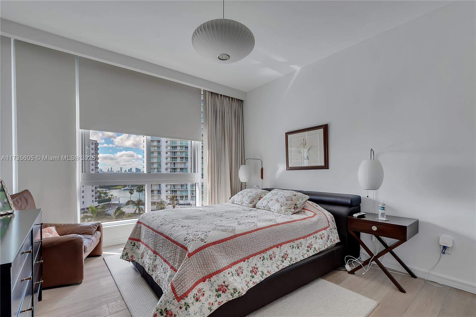 RESIDENCES - THE BATH CLUB - Residential