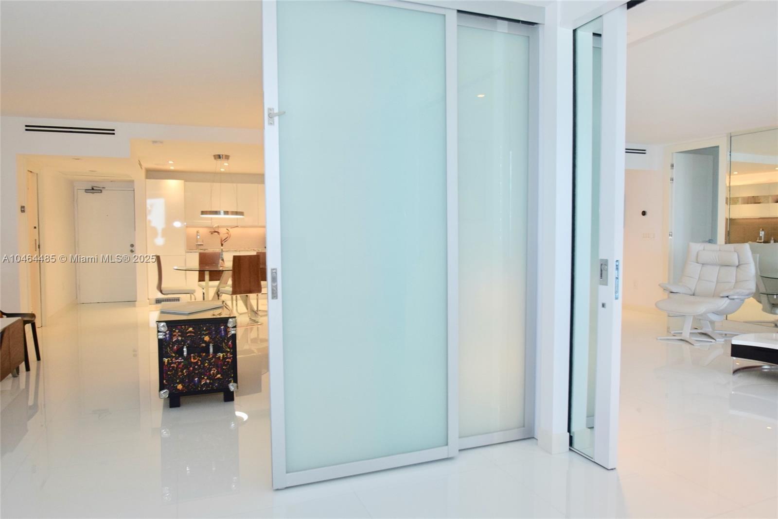 Roney Palace Condo - Residential Lease