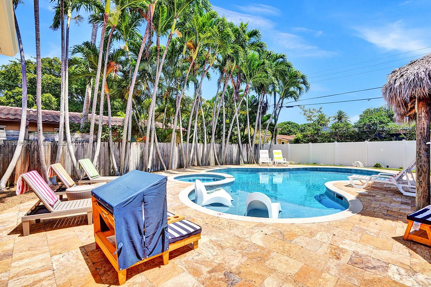 HOLLYWOOD LAKES SECTION - Residential Lease