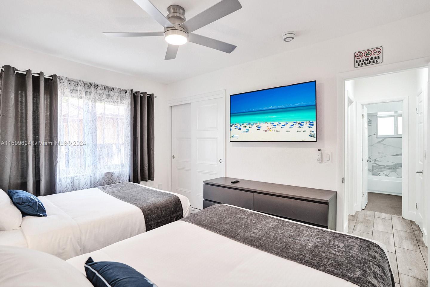 HOLLYWOOD LAKES SECTION - Residential Lease