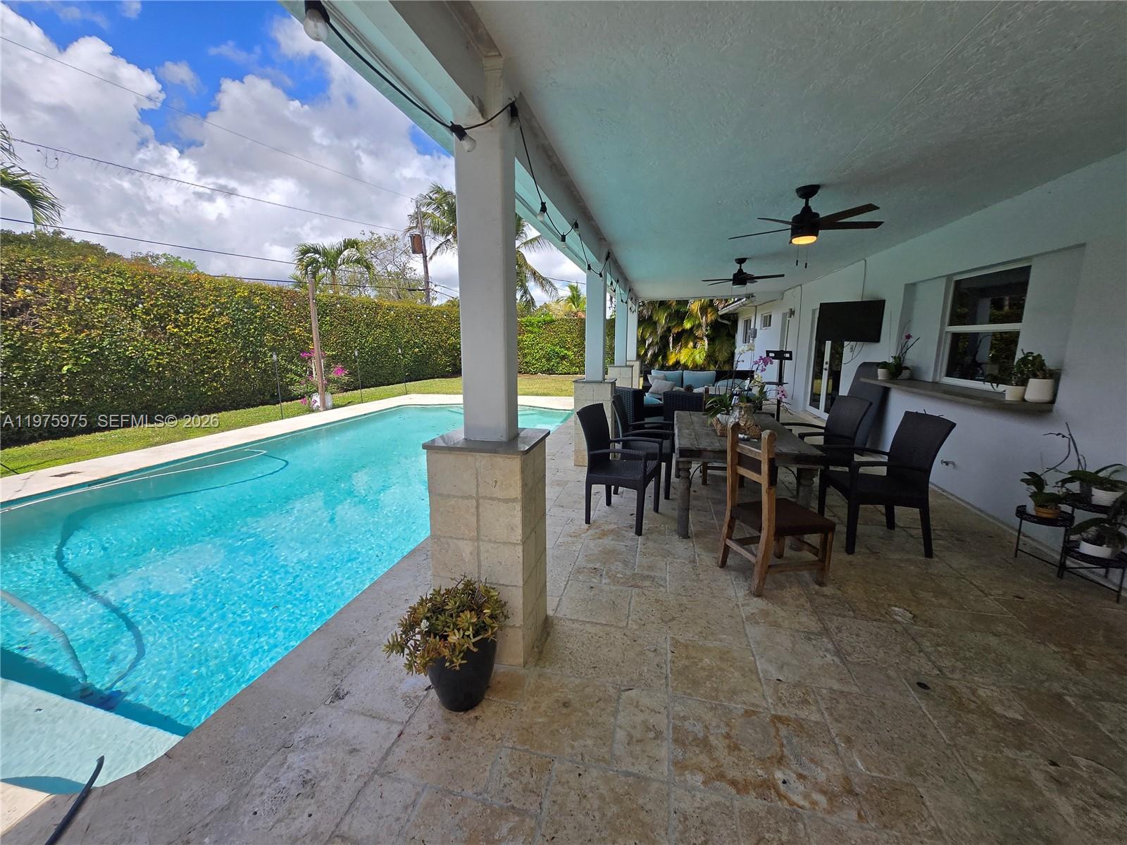 KENDALL POINT 1ST ADDN - Residential