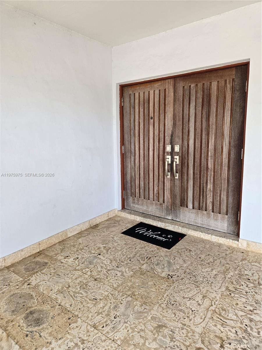 KENDALL POINT 1ST ADDN - Residential