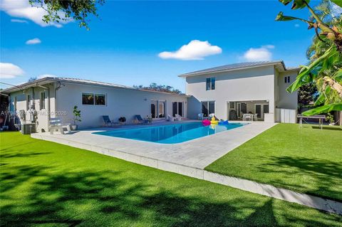 831 NE 109th St Biscayne Park FL 33161