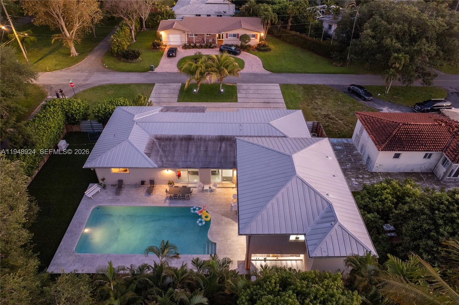 AMD PL GRIFFING BISCAYNE - Residential