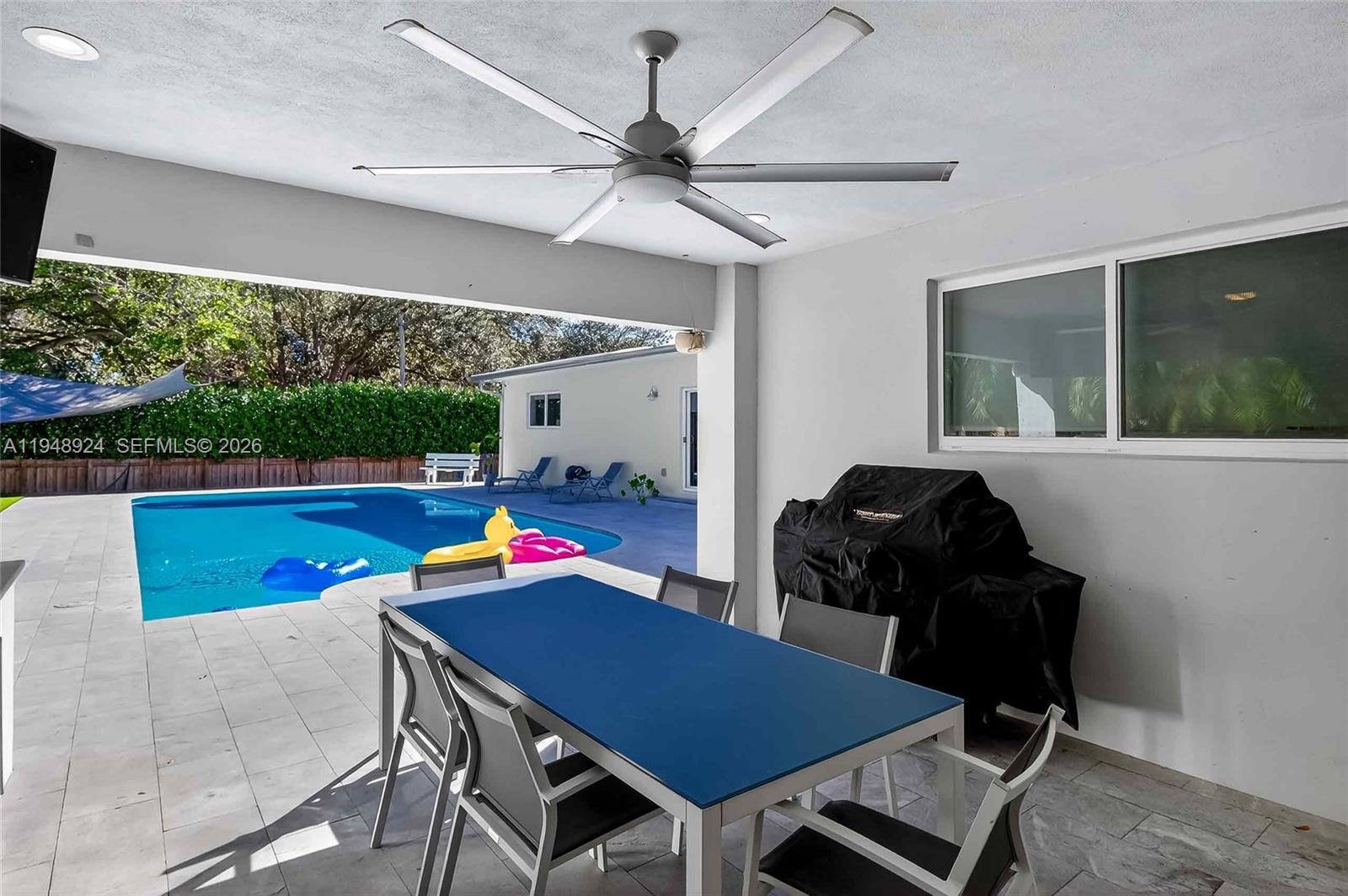 AMD PL GRIFFING BISCAYNE - Residential