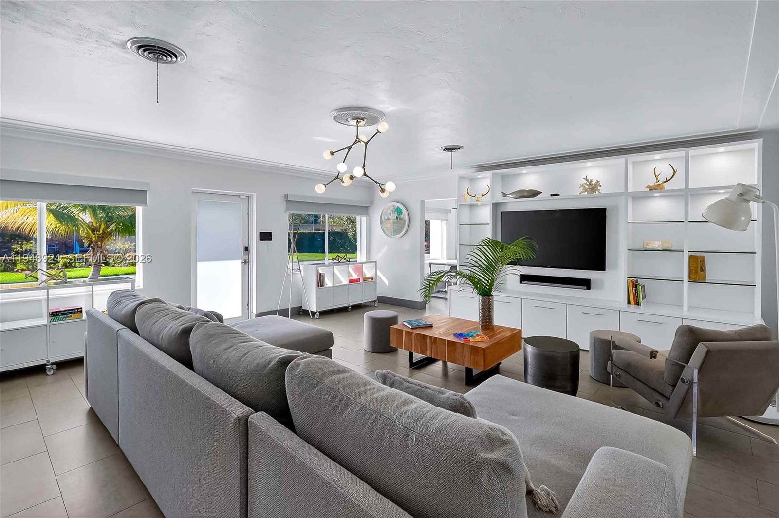 AMD PL GRIFFING BISCAYNE - Residential