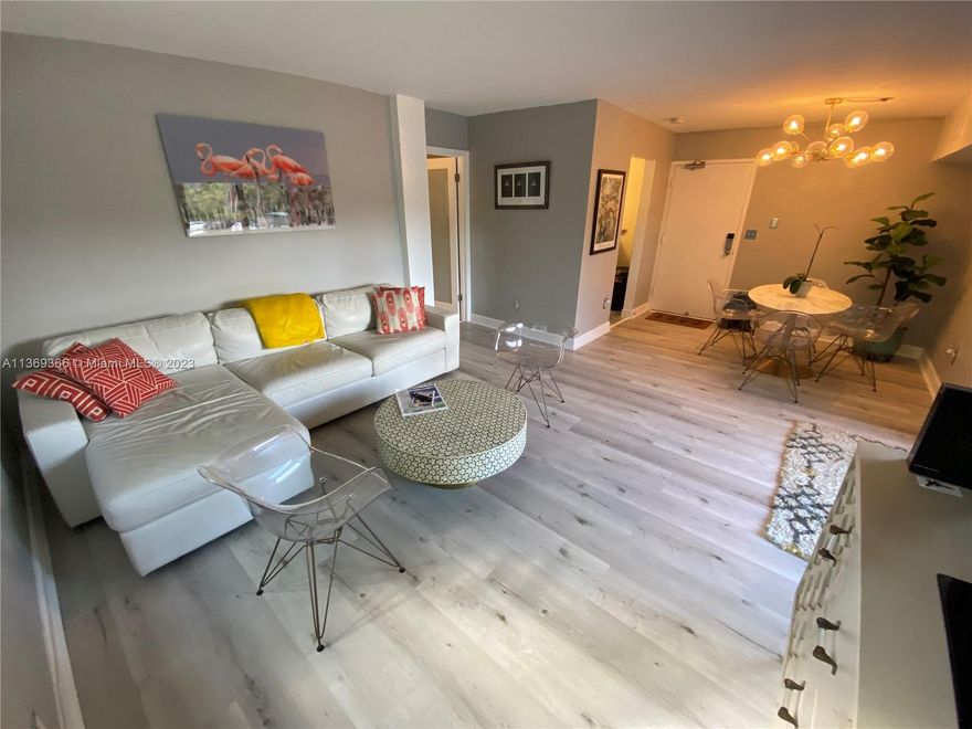 Beautiful renovated 1 bed 1 bath apartment in Brickell Mar.  Available for 1 year (furnished or unfurnished) OR 6 months (furnished only). Kitchen is fully equipped with gas stove and griddle. Bayfront pool with amazing views, tiki hut - perfect location on south Brickell Ave - steps from Rickenbacker/Key Biscayne. 1 assigned garage space, impact windows plus balcony. First unit in building (NW facing) so easy access from garage to unit plus washer dryer room. Sorry no pets. 1st last security.  Tenant occupied - requires notice to show.  Available 6/1