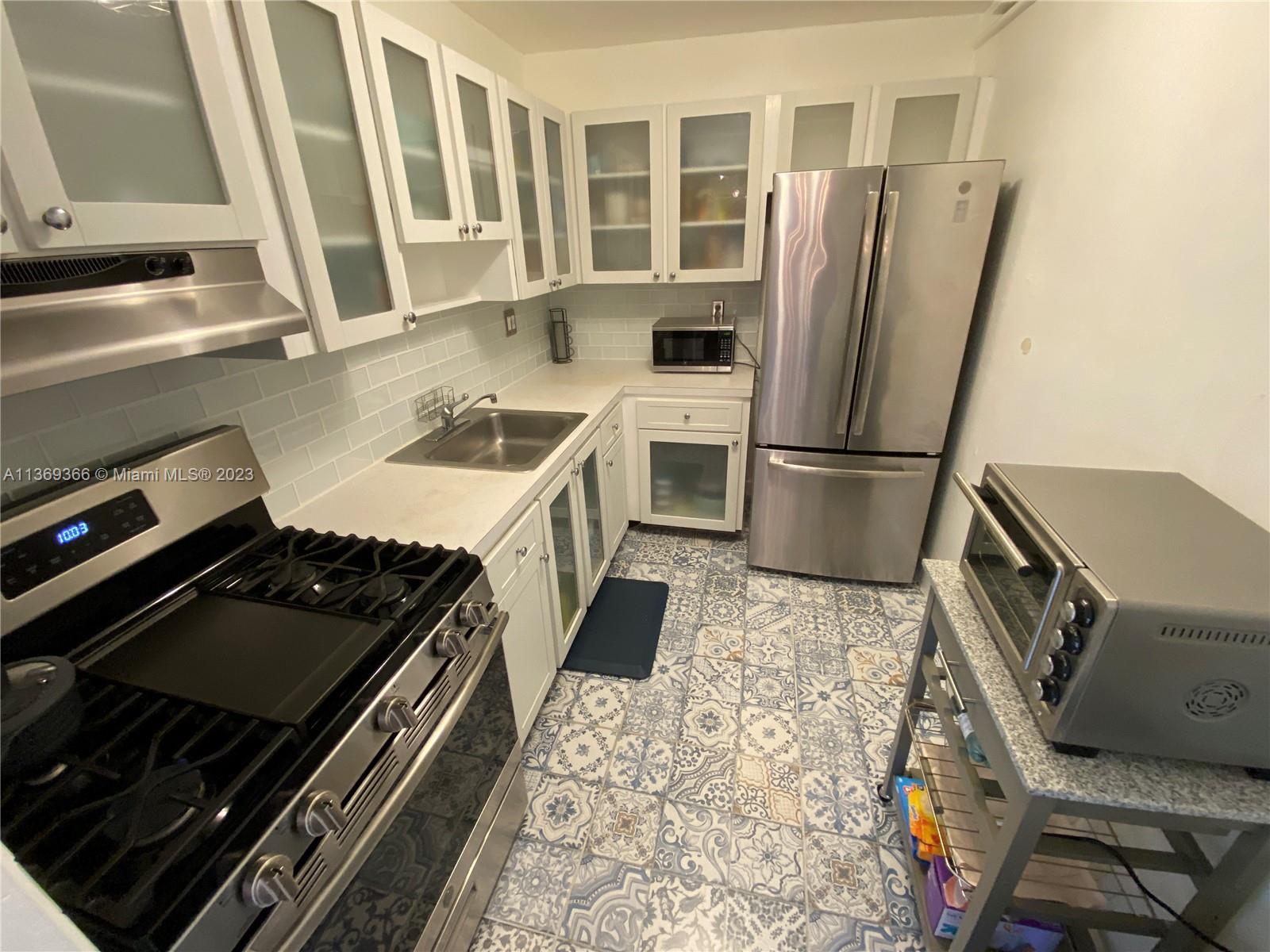 BRICKELL MAR CONDO - Residential Lease