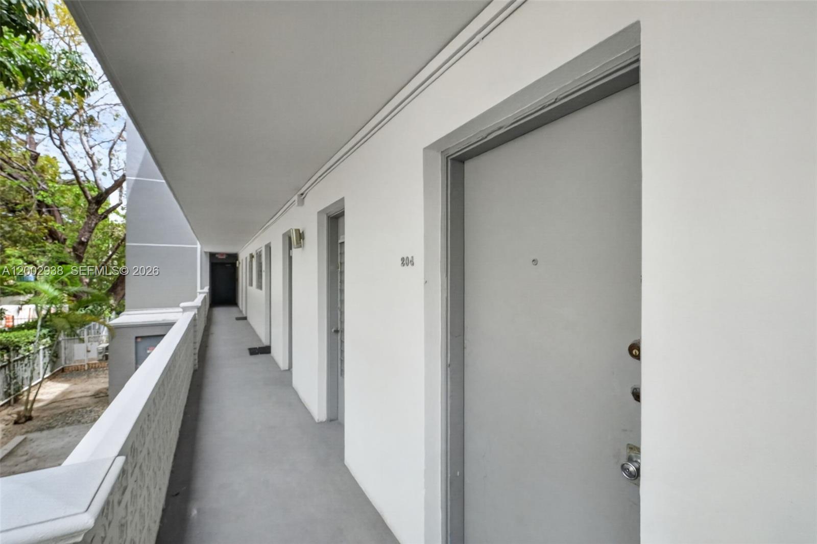 TWIN TOWERS CONDO - Residential