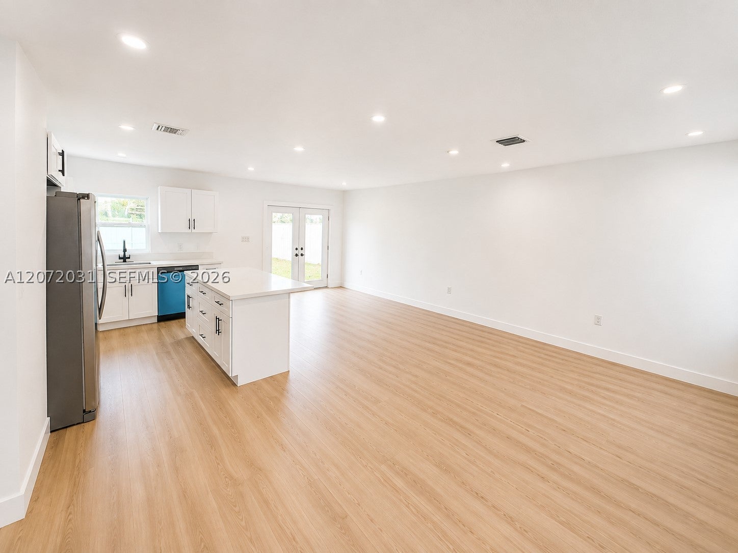 1870 NE 154th Ter, North Miami Beach FL 33162