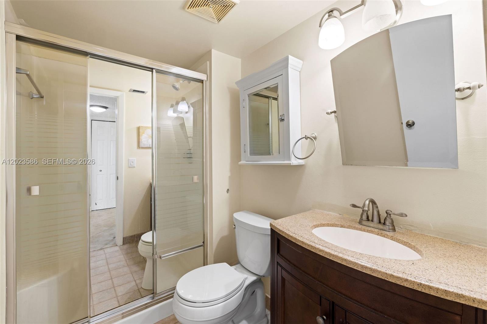 GOLDEN LAKES VILLAGE COND - Residential