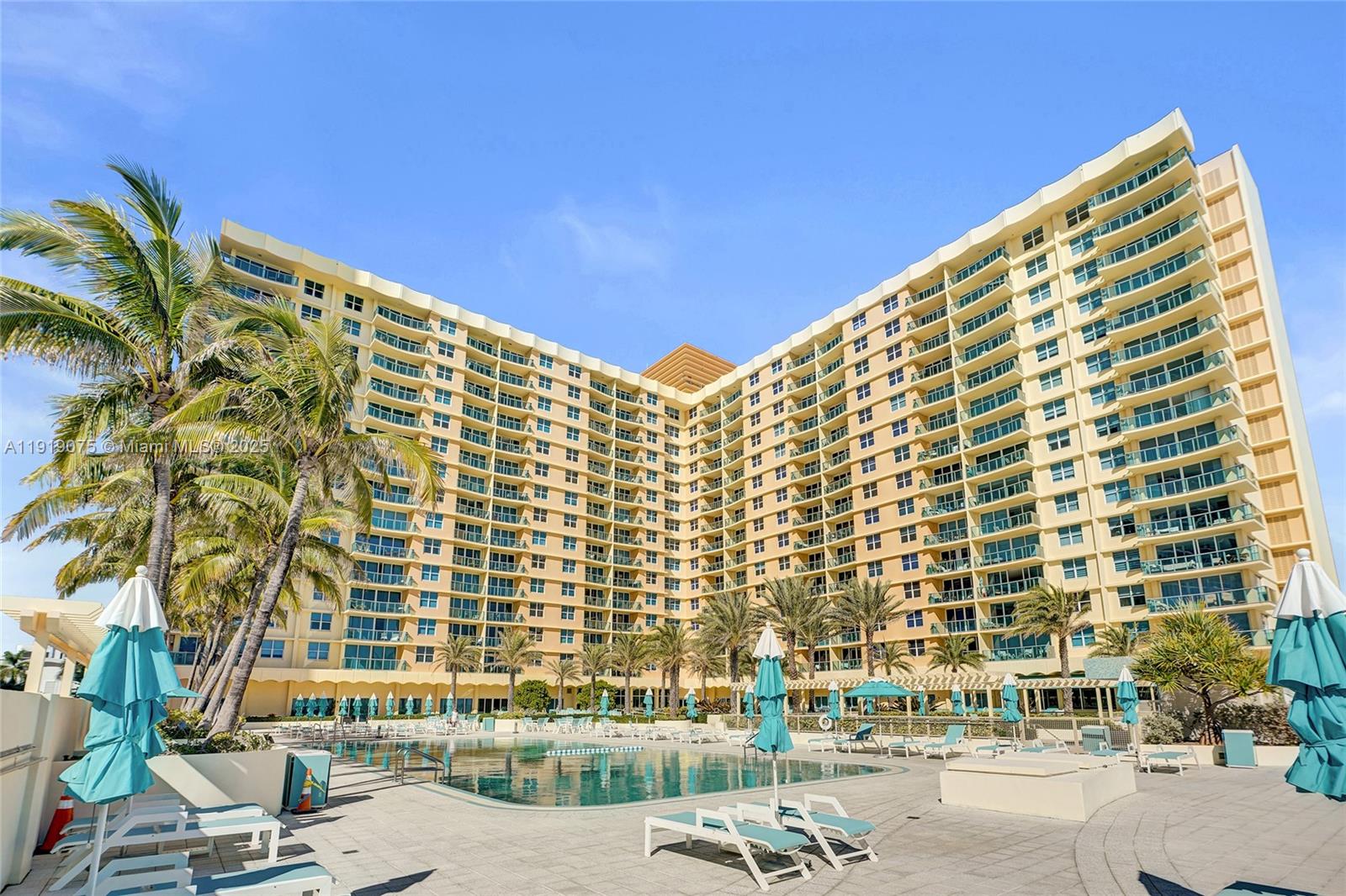 WAVE CONDO - Residential Lease