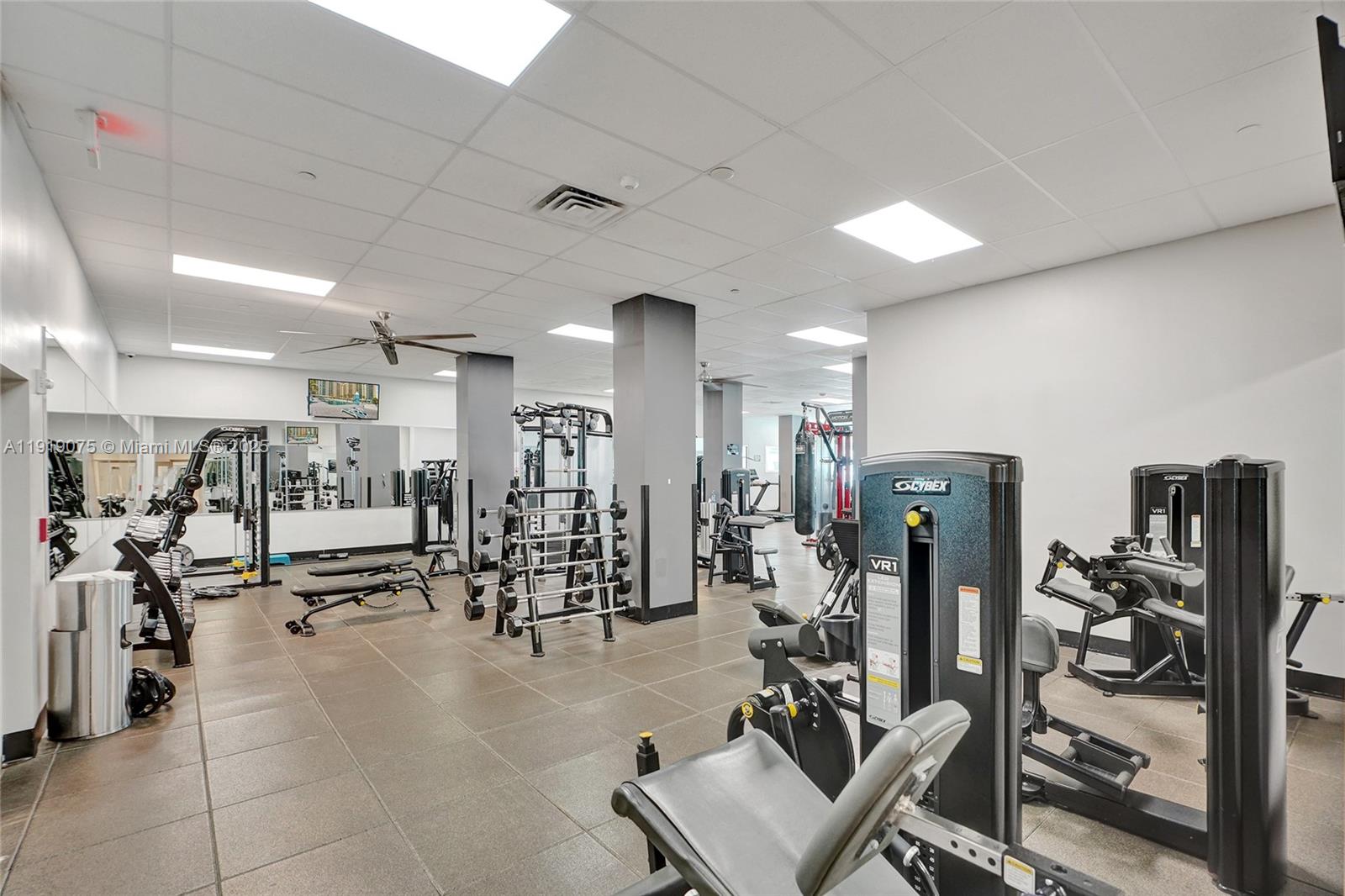 WAVE CONDO - Residential Lease