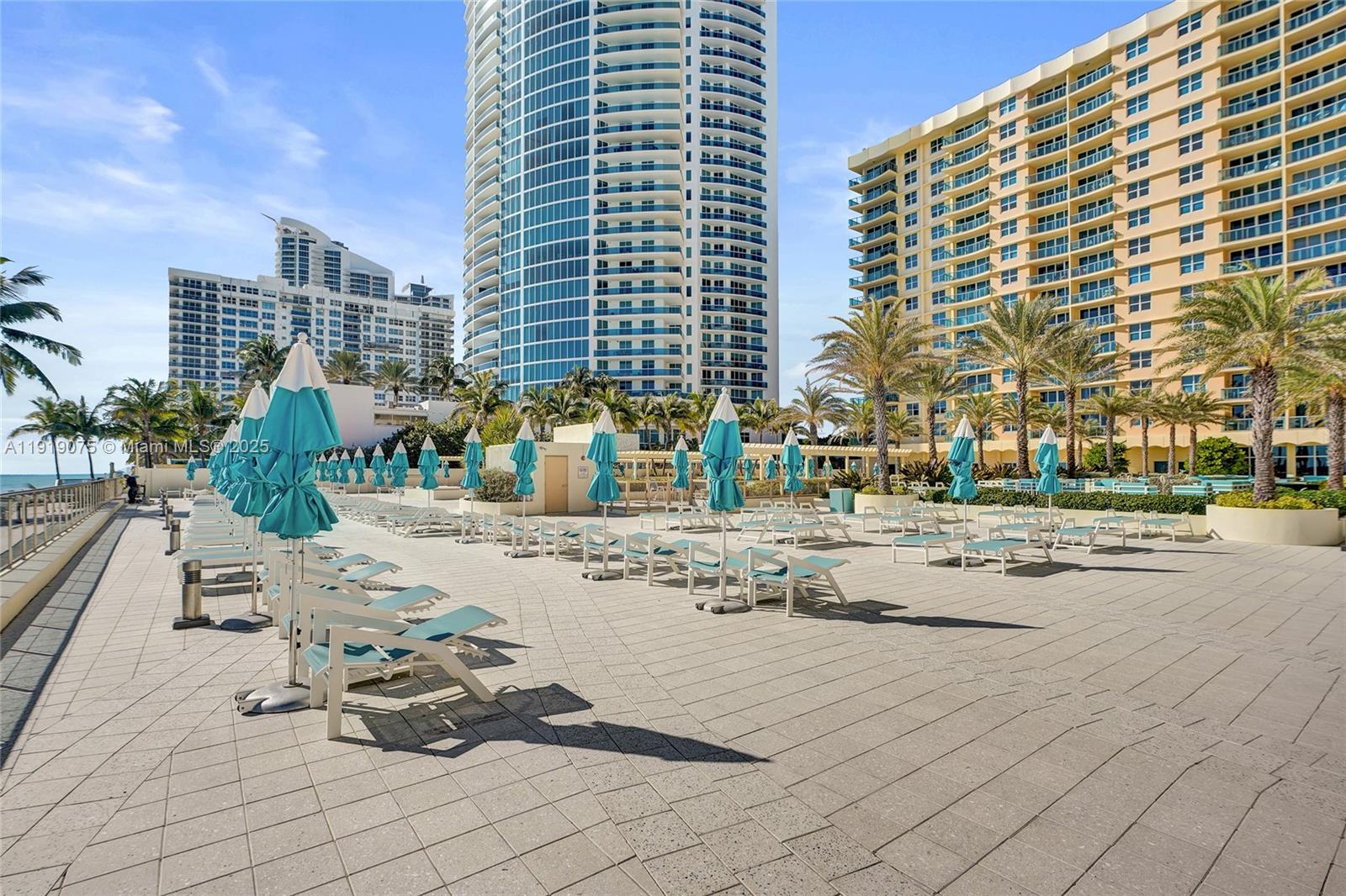WAVE CONDO - Residential Lease