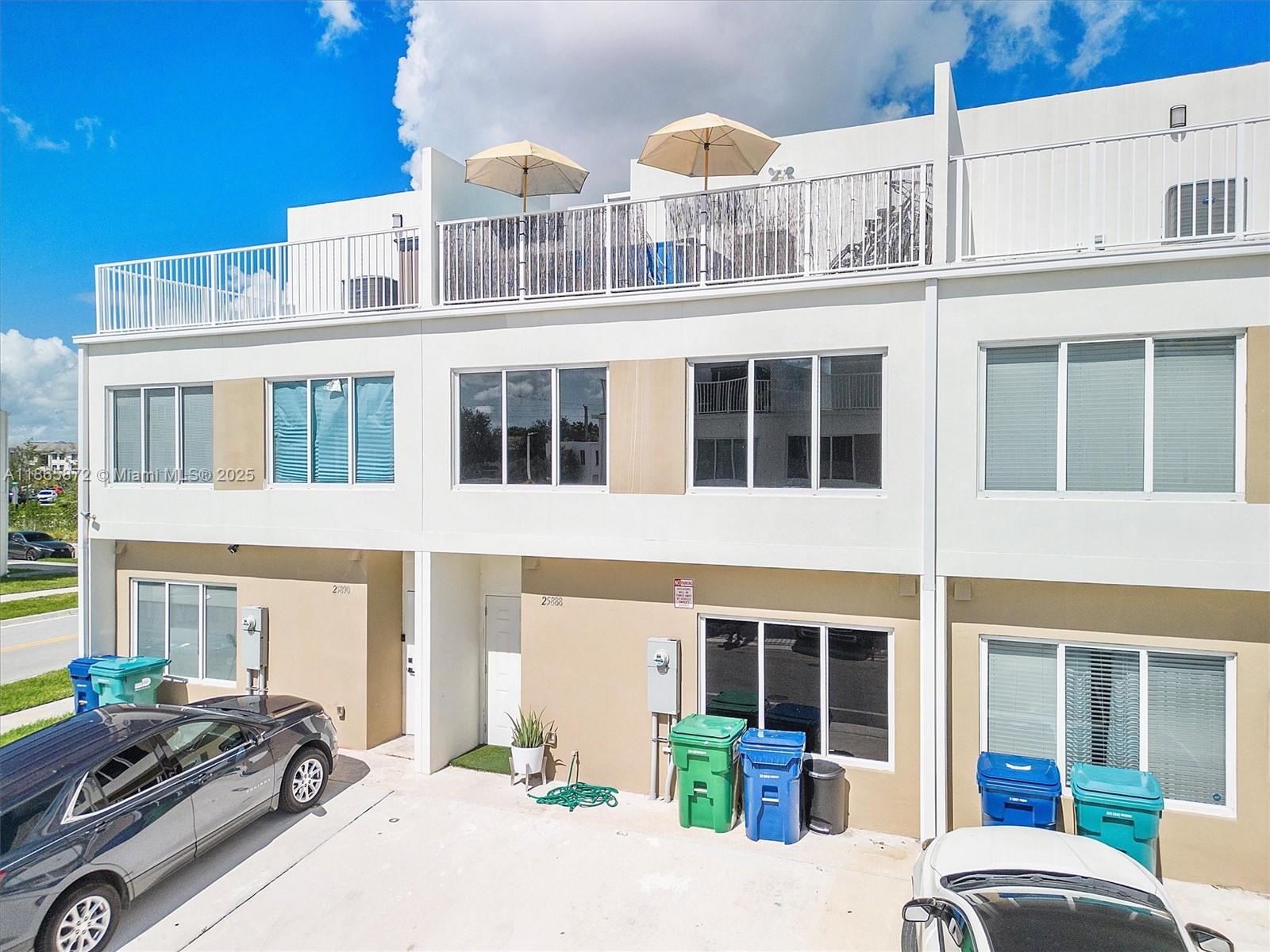 PARADISE GARDENS - Residential