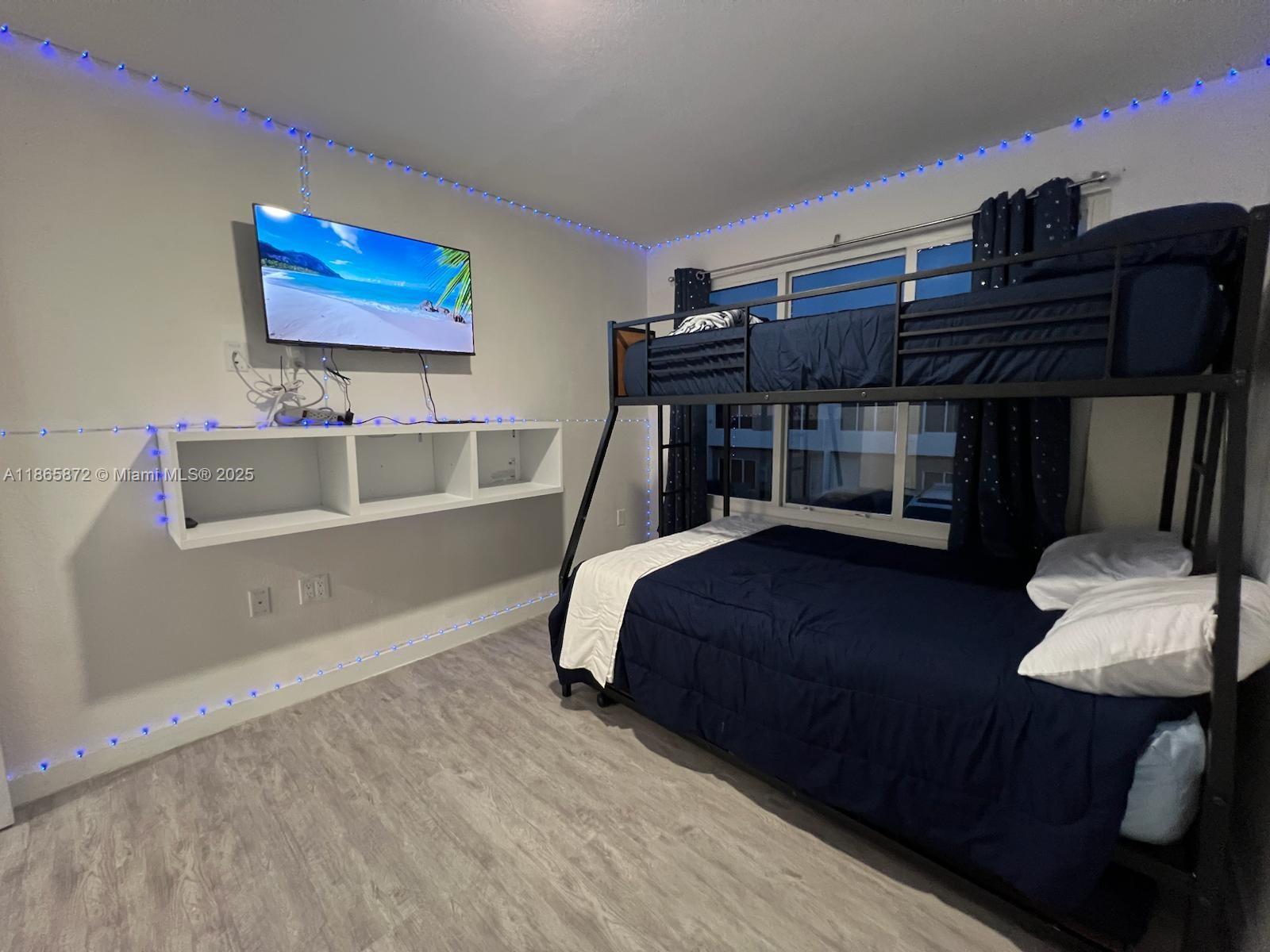 PARADISE GARDENS - Residential