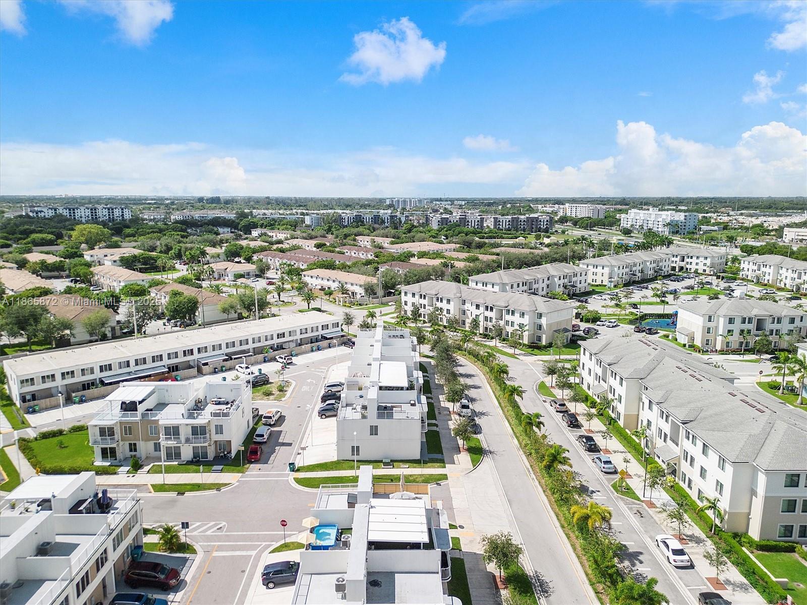 PARADISE GARDENS - Residential