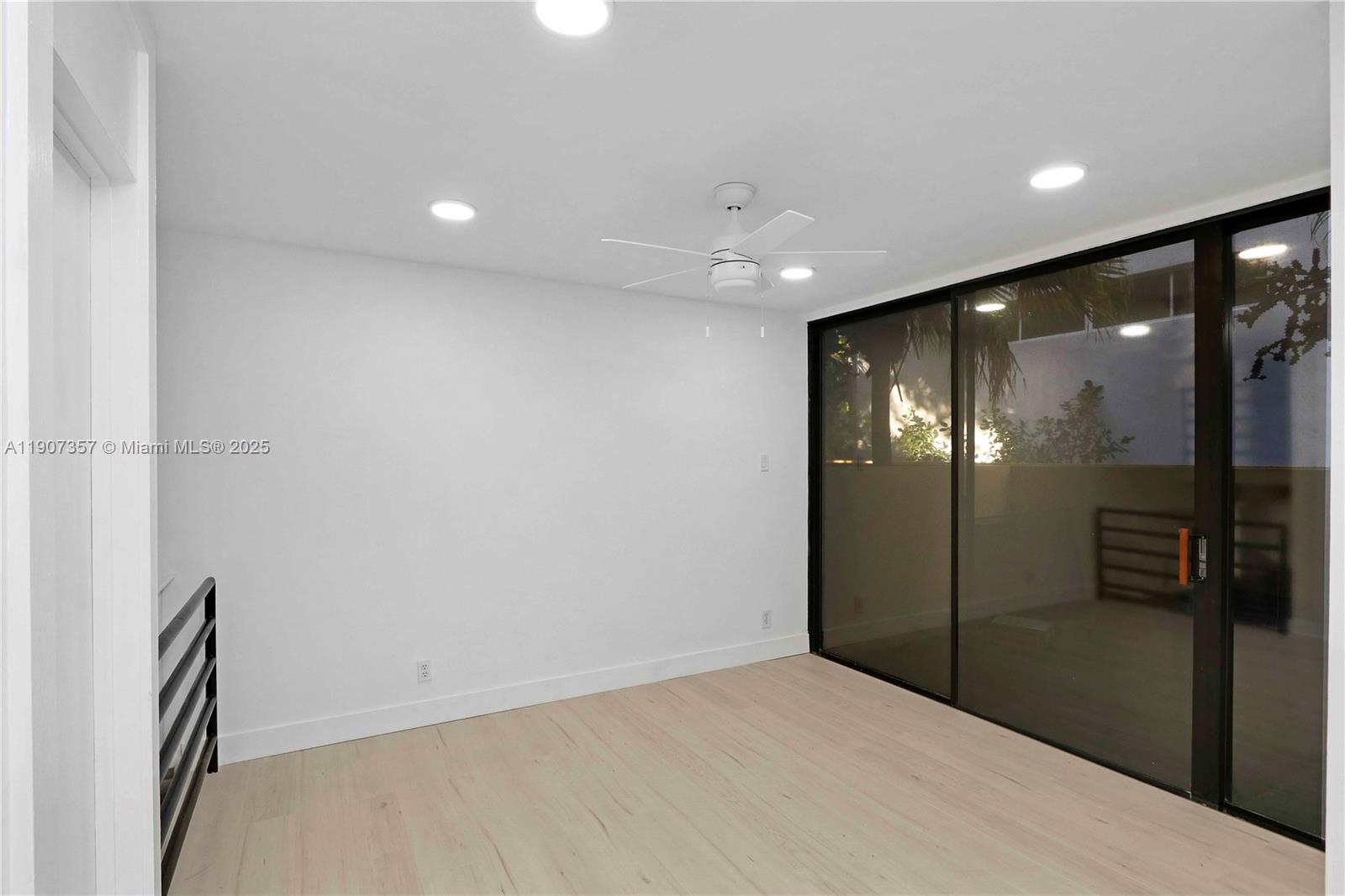 TOWNSCAPE CONDO - Residential