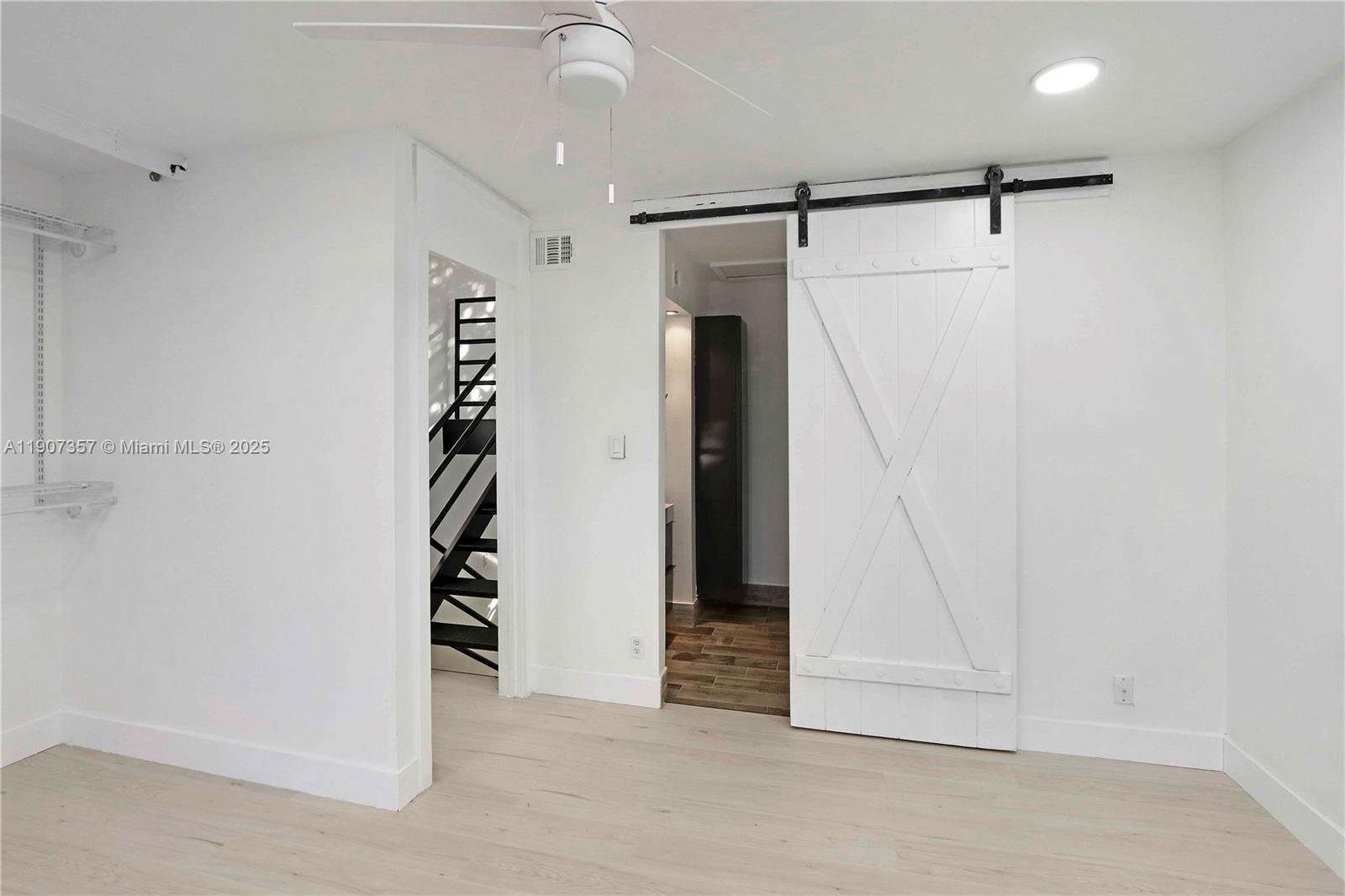 TOWNSCAPE CONDO - Residential