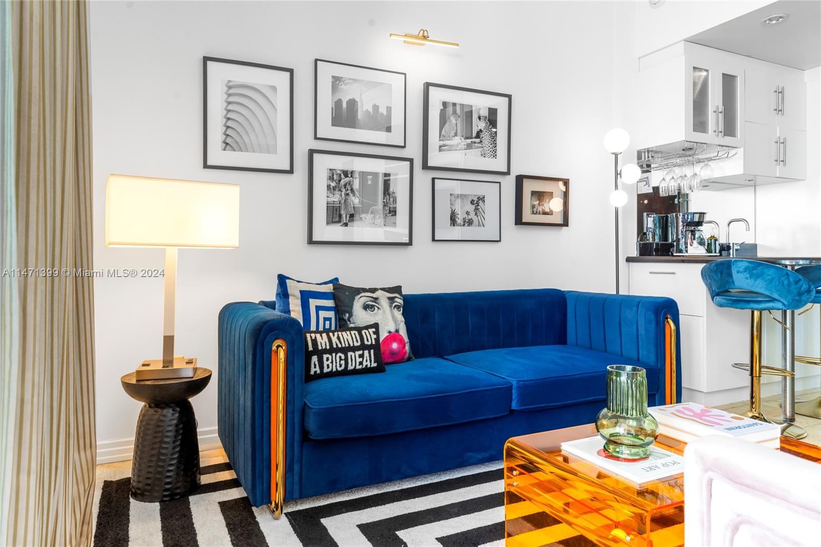 DE SOLEIL S BCH RESIDENTI - Residential Lease