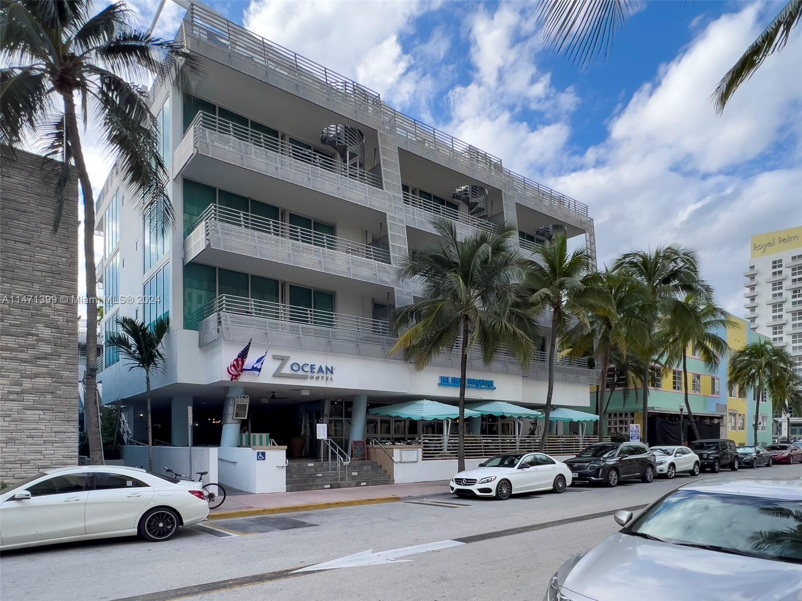 DE SOLEIL S BCH RESIDENTI - Residential Lease