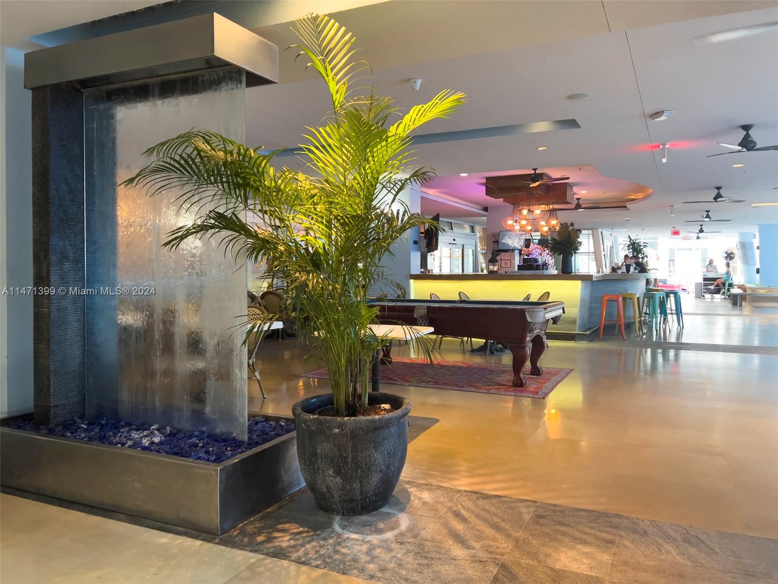 DE SOLEIL S BCH RESIDENTI - Residential Lease