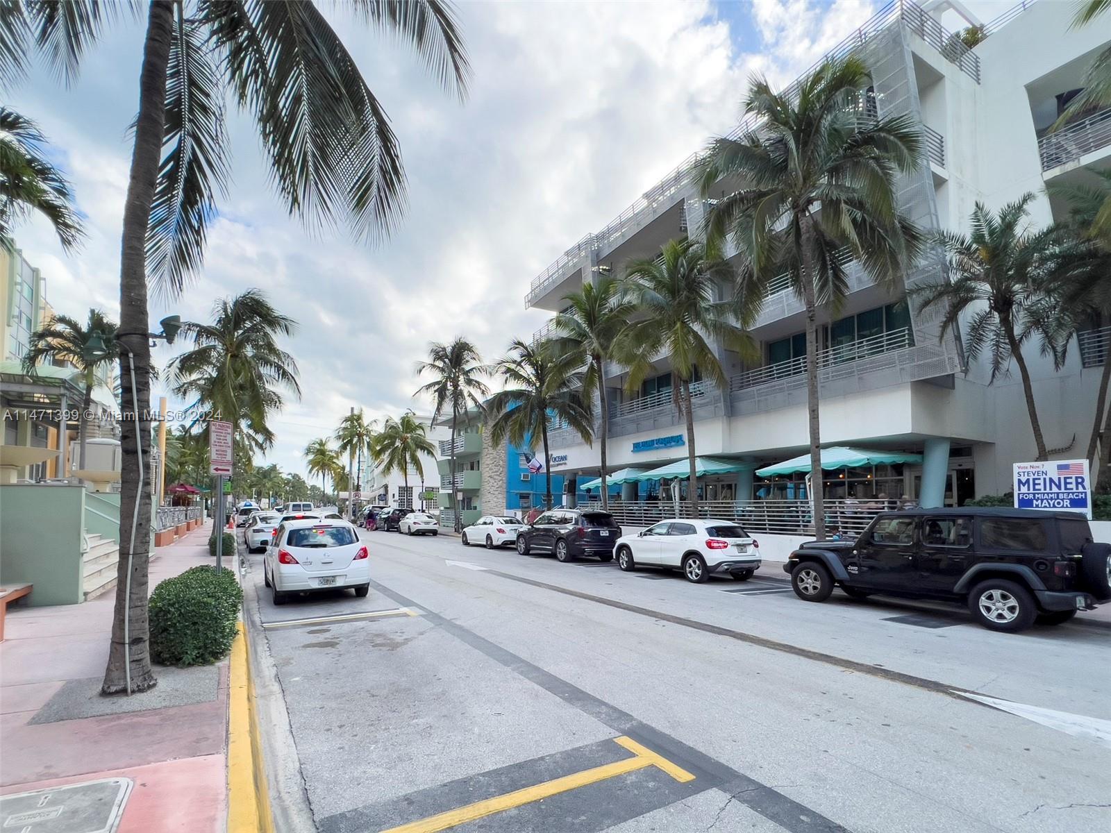 DE SOLEIL S BCH RESIDENTI - Residential Lease