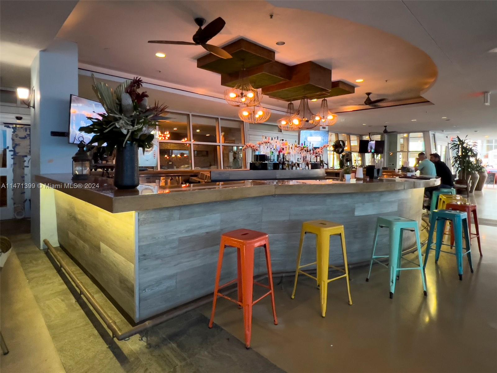 DE SOLEIL S BCH RESIDENTI - Residential Lease