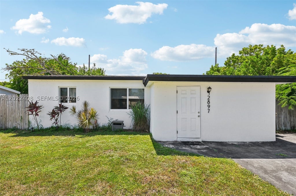 Photo of 2897 NE 12th Ave, Pompano Beach, FL 33064 (MLS # A12022408)