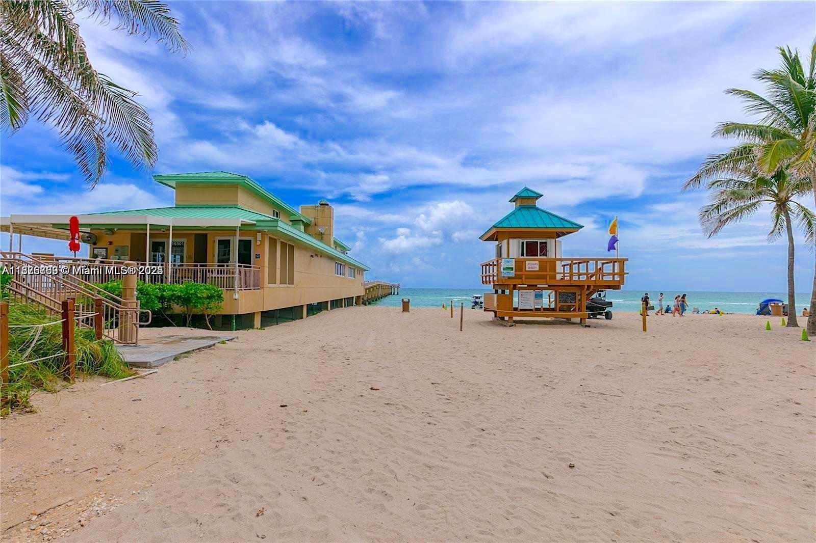 LA PERLA CONDO - Residential Lease