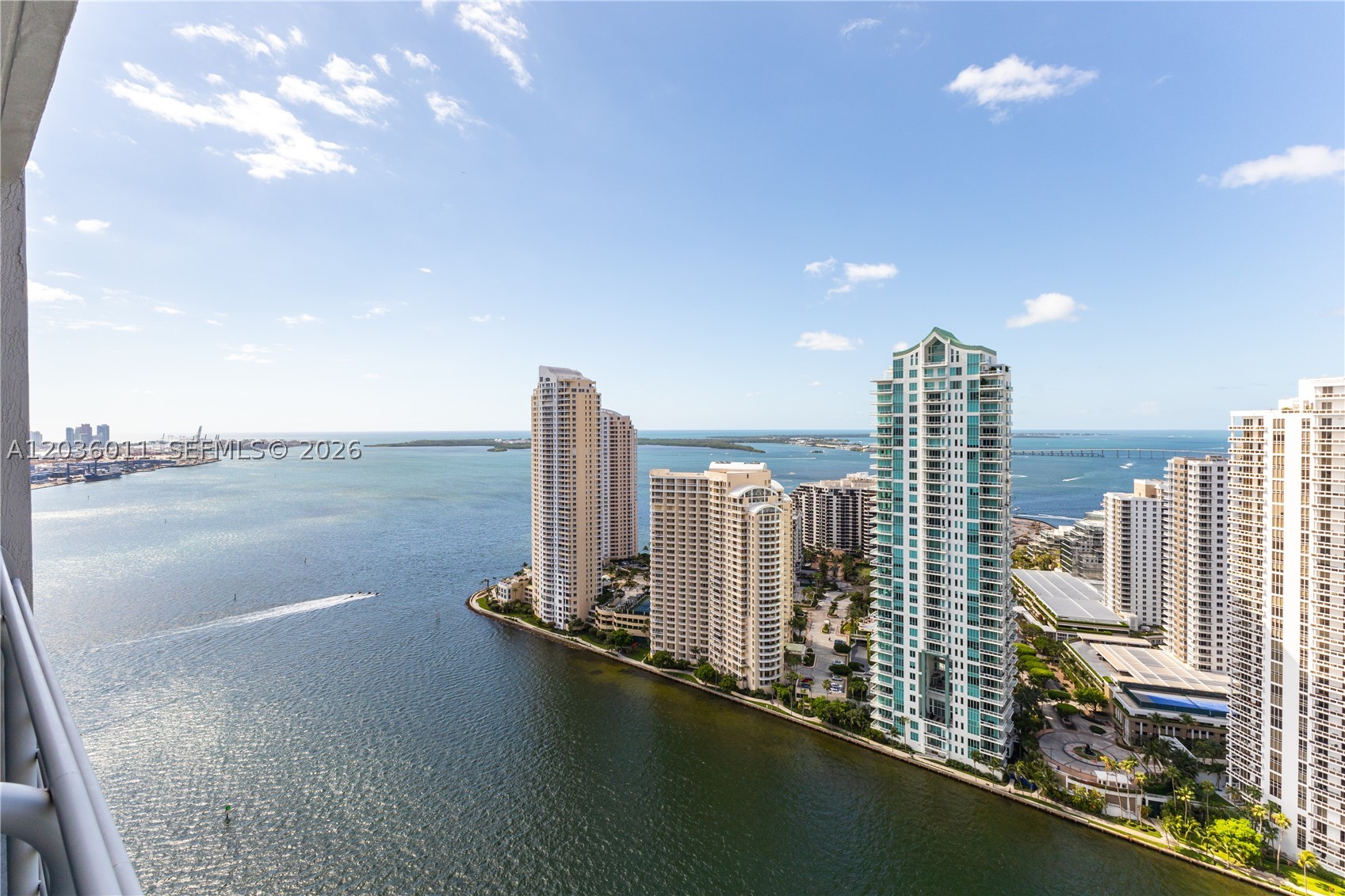 325 S Biscayne Blvd 4015