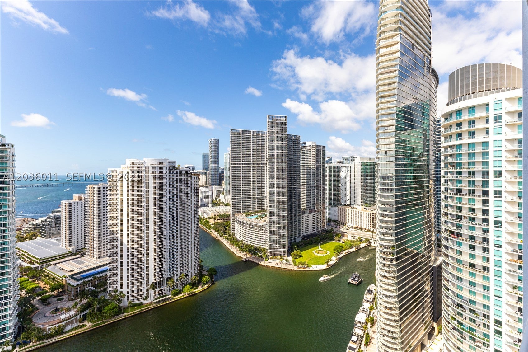 325 S Biscayne Blvd 4015