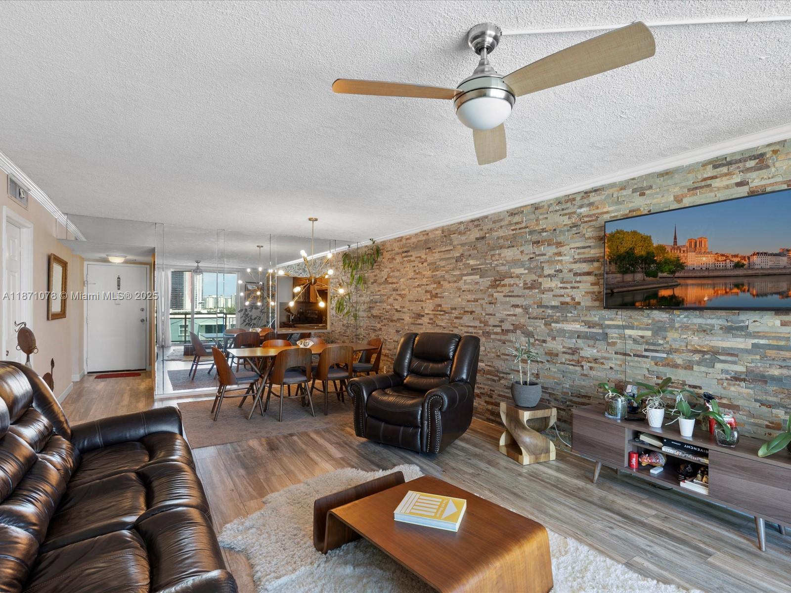 GOLDEN HORN CONDO - Residential